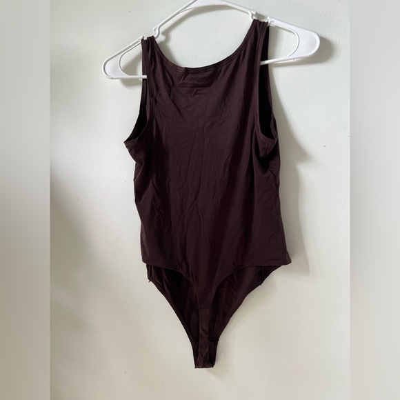 Women’s Black Bodysuit Sleeveless Scoop Neck Stretch unknown size/brand - Picture 6 of 6